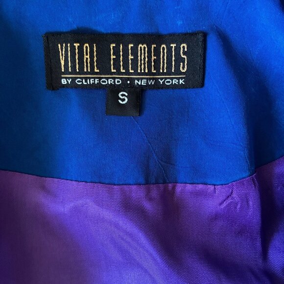Vintage Vital Elements NY Resort Jacket - Small - Ornate Gold accents - Picture 9 of 12